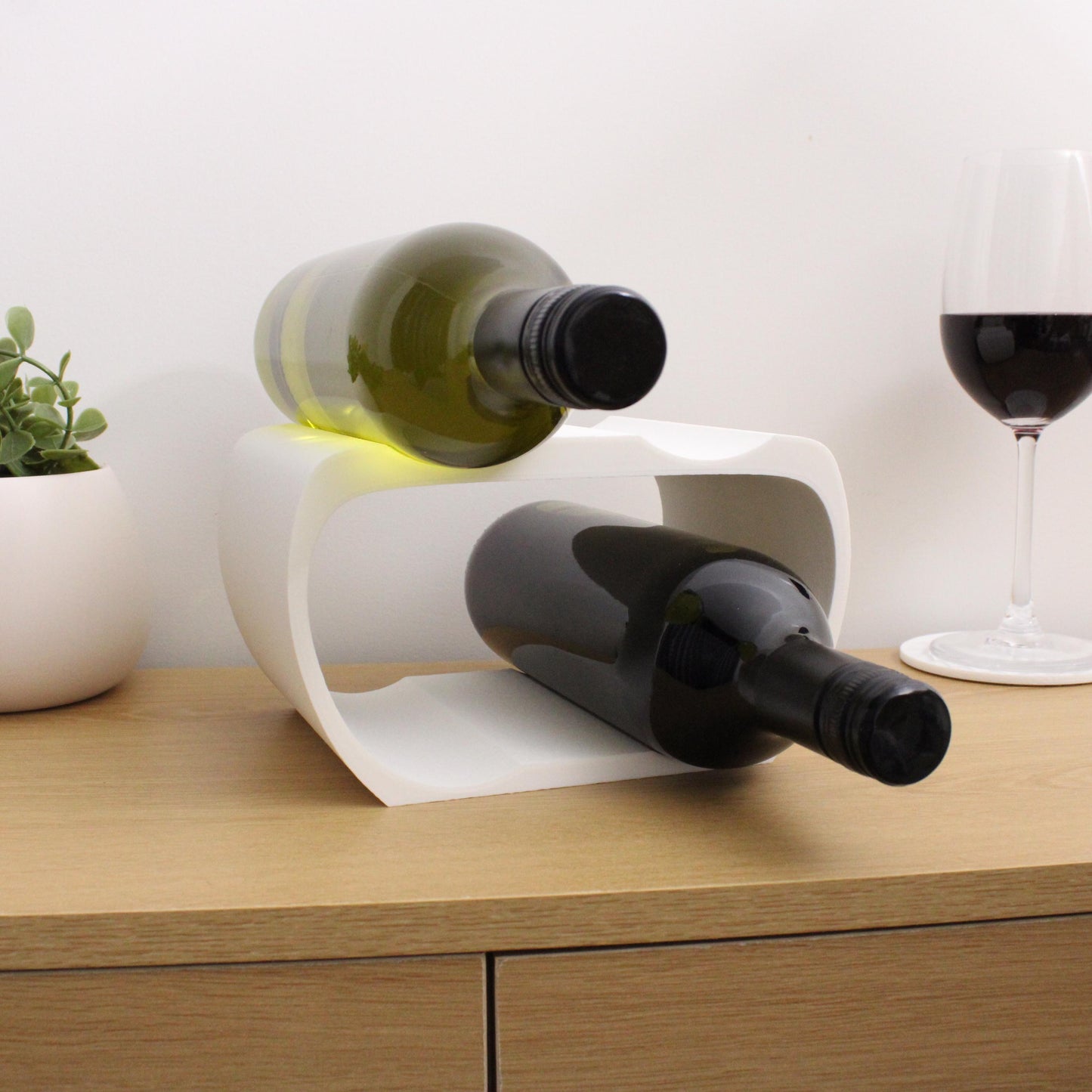 Lusso Wine Rack, 4 Bottle Countertop Wine Holder for Wine Lovers and home bars