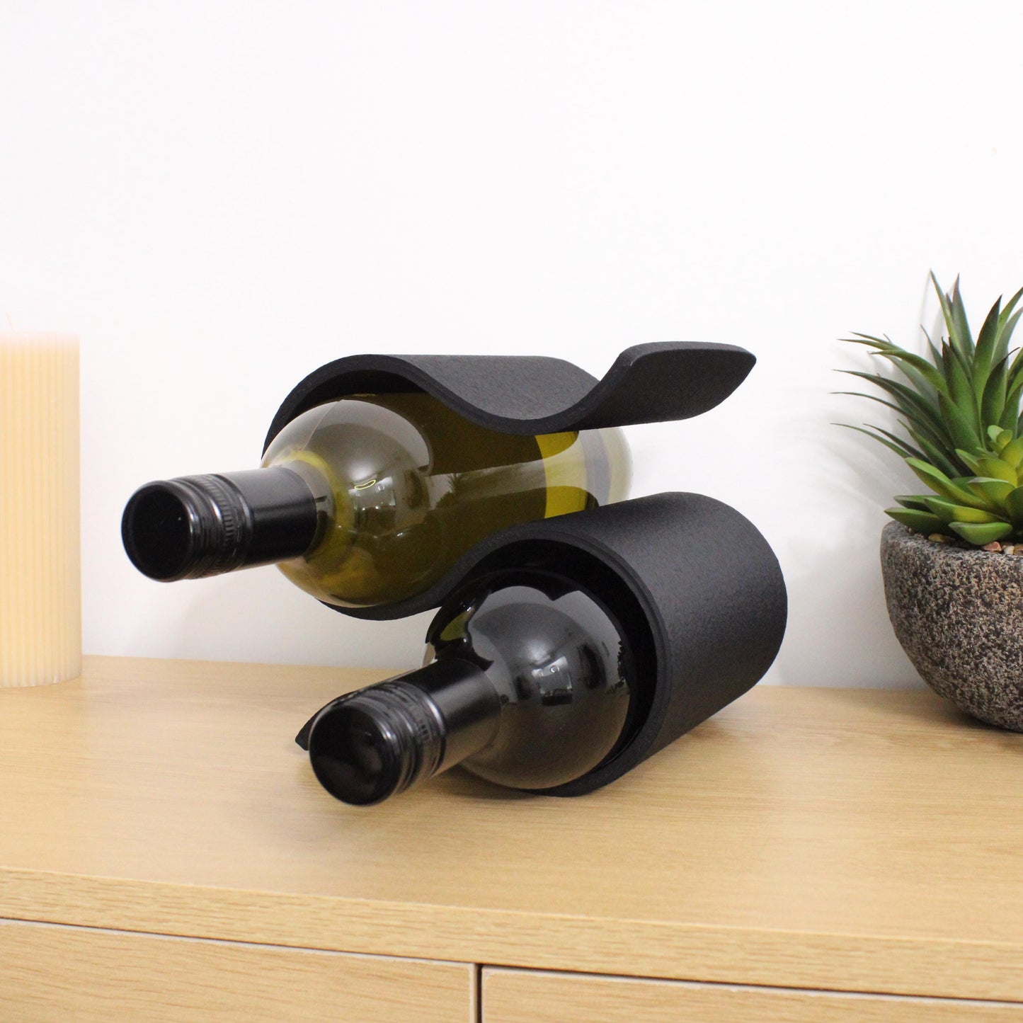 Mini Wavy Wine Rack, Small 2 bottle Wine Stand Home Organisation