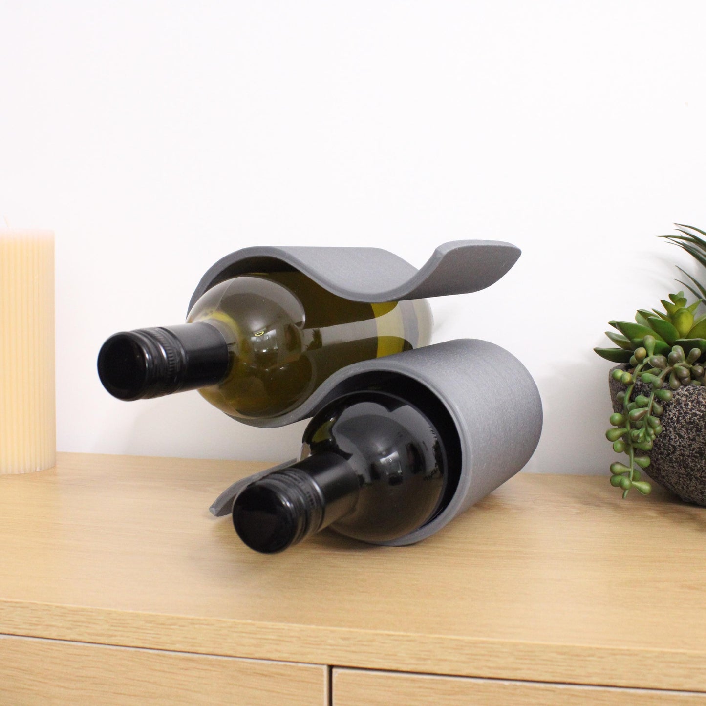 Mini Wavy Wine Rack, Small 2 bottle Wine Stand Home Organisation