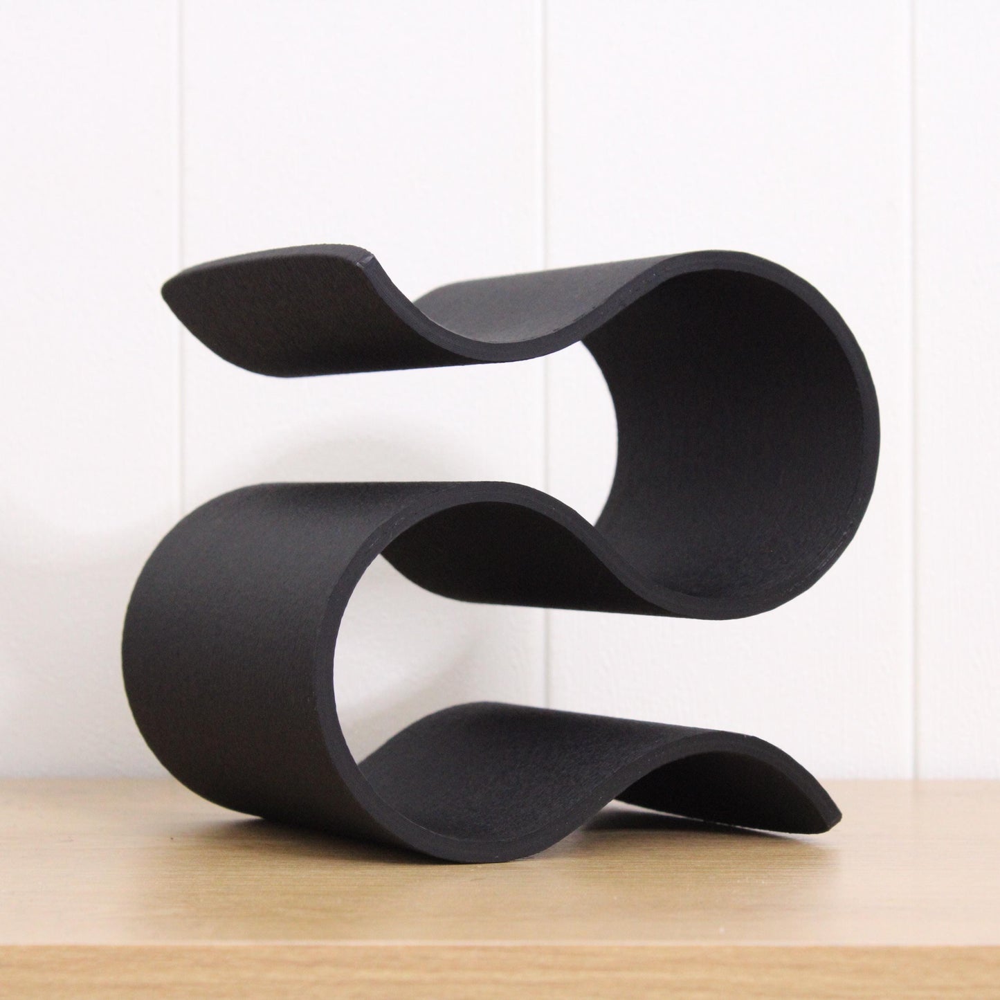 Mini Wavy Wine Rack, Small 2 bottle Wine Stand Home Organisation