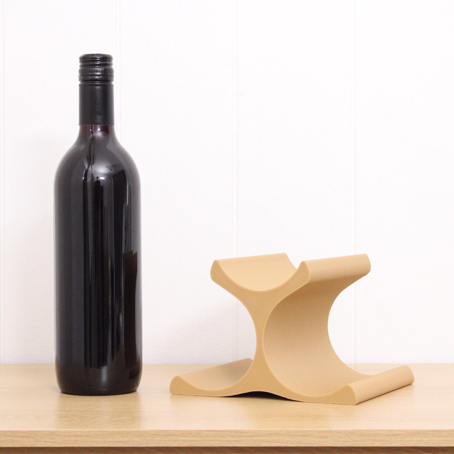 Countertop Wine Rack, Modern Pyramid Counter 3 Bottle Wine Stand, Vertical Display Wine Storage for Wine Lovers.