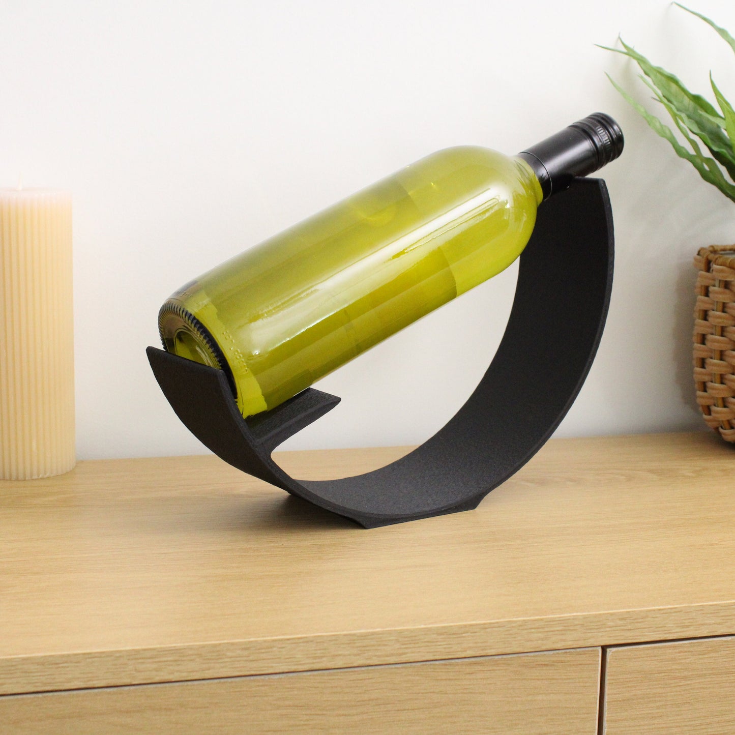 Crescent Wine Stand, Single Bottle Wine Rack for wine lovers