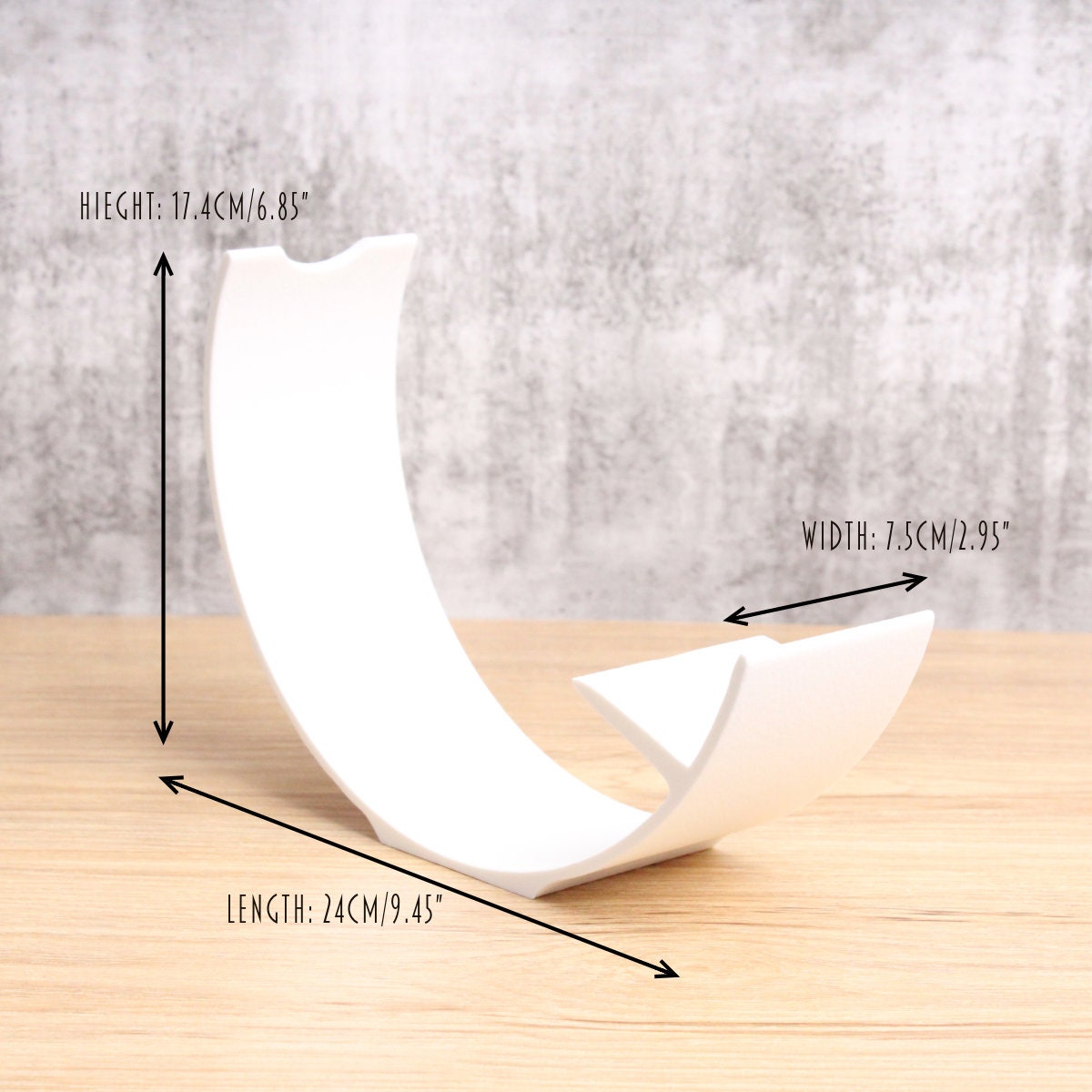 Crescent Wine Stand, Single Bottle Wine Rack for wine lovers