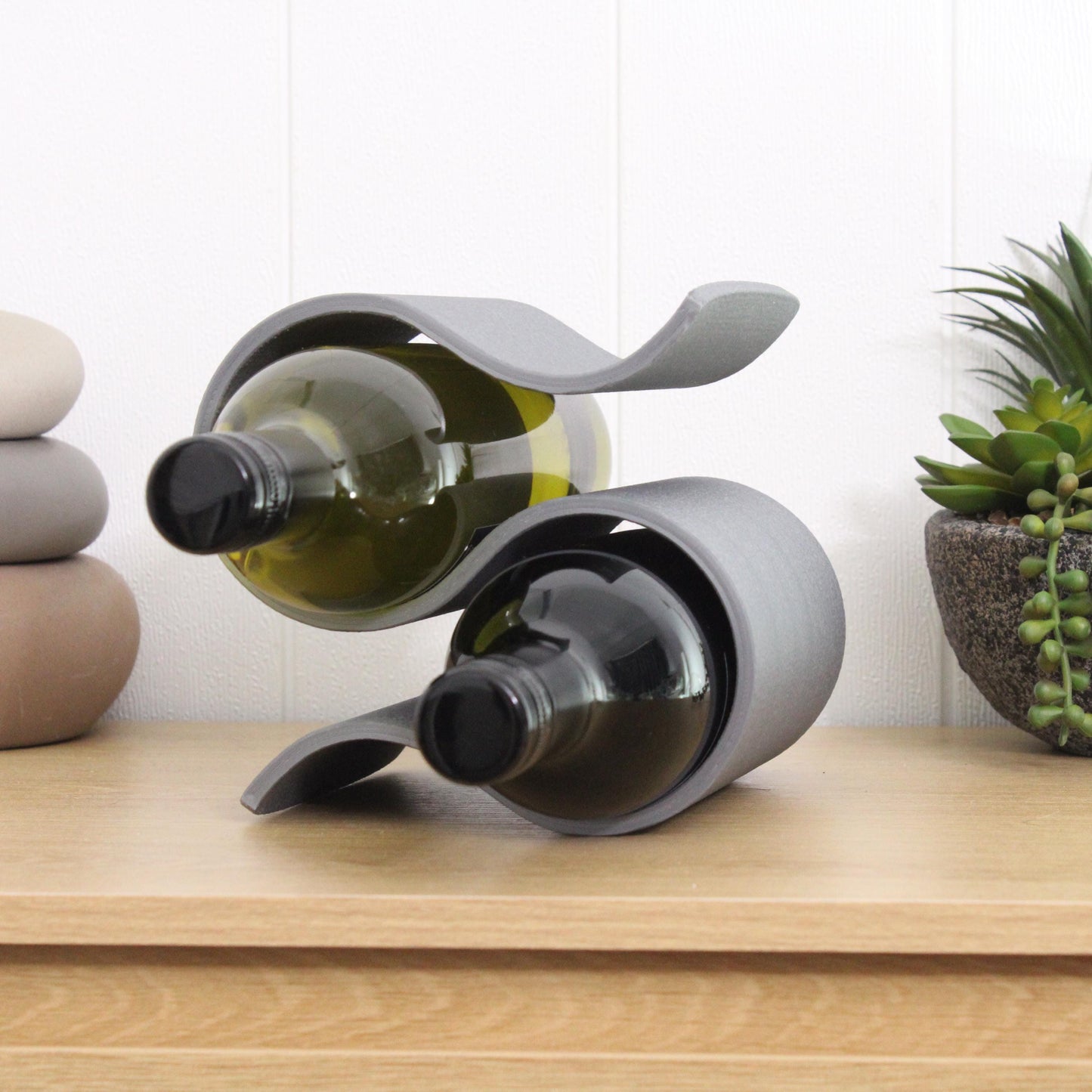 Mini Wavy Wine Rack, Small 2 bottle Wine Stand Home Organisation