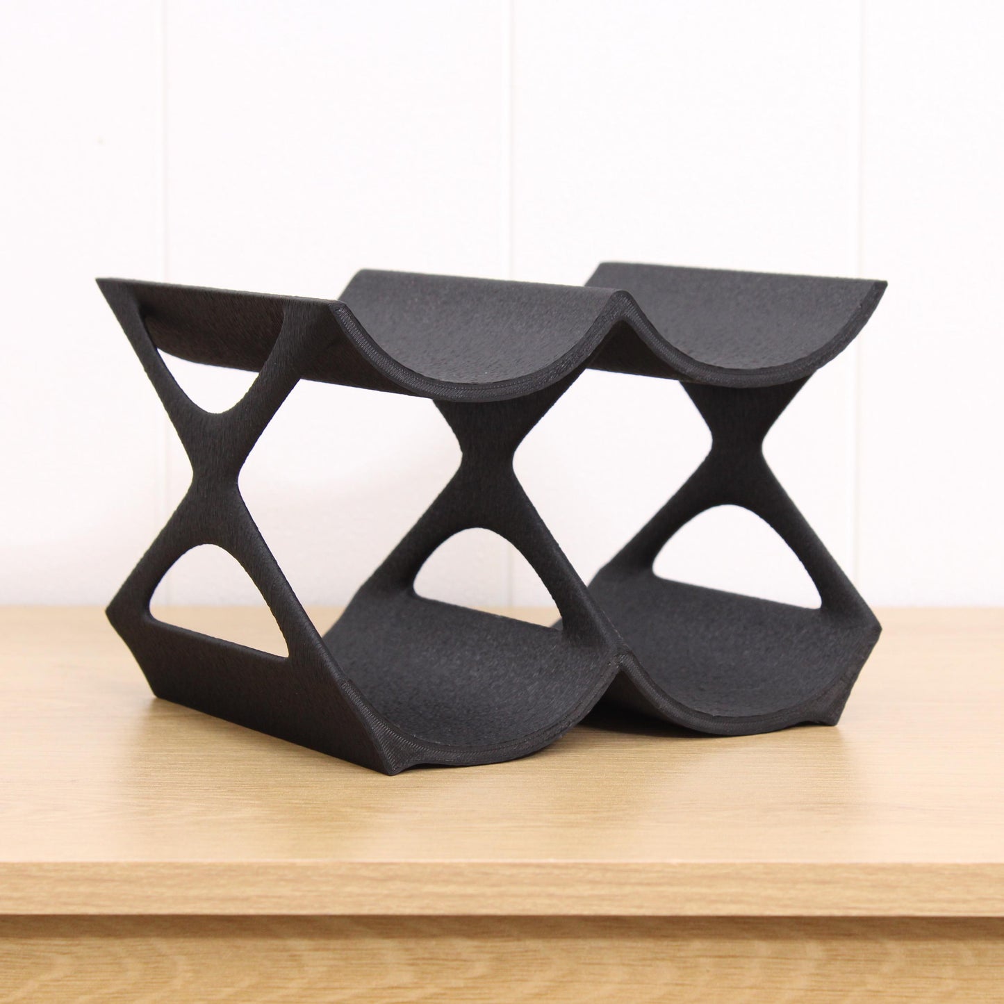 Modern Countertop Wine Rack, Edgy Small Modern Counter 4 Bottle Wine Stand, Vertical Display Wine Storage for Wine Lovers.