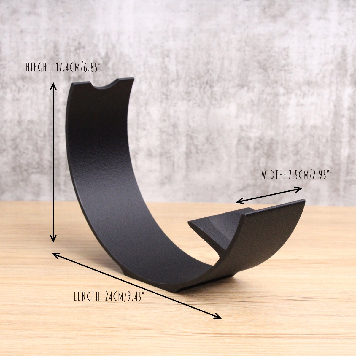 Crescent Wine Stand, Single Bottle Wine Rack for wine lovers